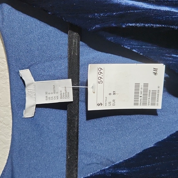 H&M Dress Womens Size 0 Blue Long sleeve New elastic waist Velvetine - Picture 2 of 9